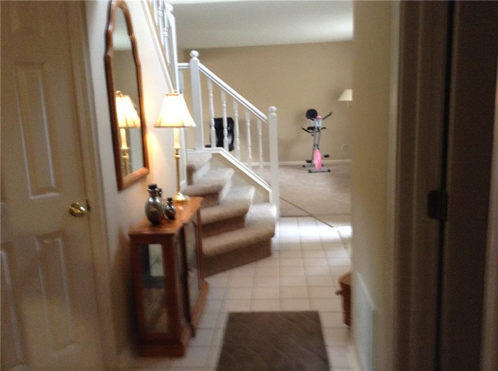5740 Spring Oaks Way Indianapolis, IN 46237 - Photo 7 of 10 Gallery Image 7