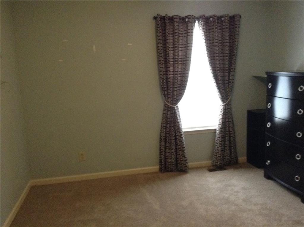 5740 Spring Oaks Way Indianapolis, IN 46237 - Photo 9 of 10 Gallery Image 9