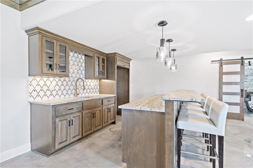 2070 Northwest O'Brien Road Lee's Summit, MO 64081 - Photo 11 of 12