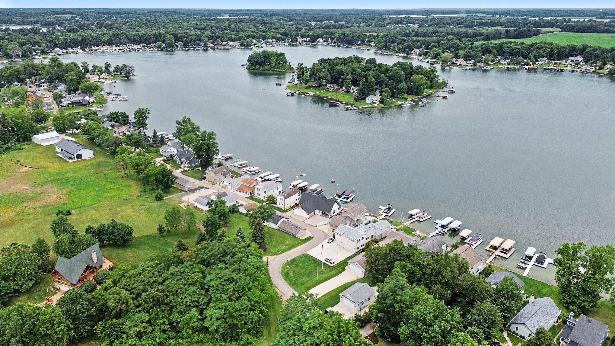 31218 Curran Beach Road Dowagiac, MI 49047 - Photo 39 of 73 049_file_9998