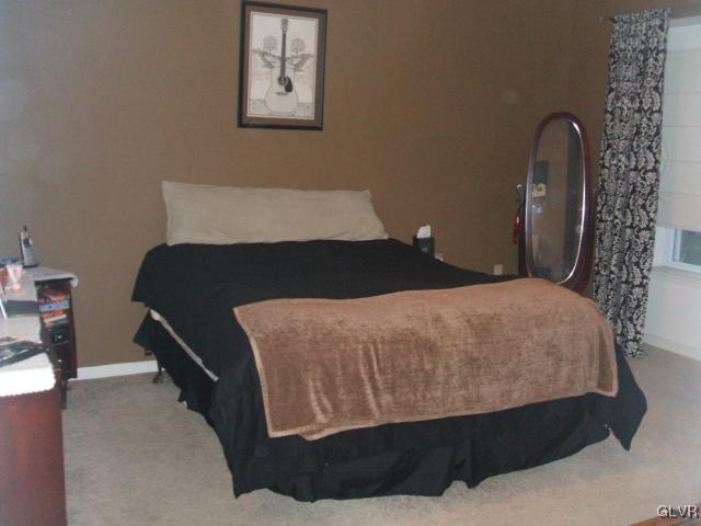 1240 Old Gate Road Northampton, PA 18067 - Photo 21 of 39 Master bedroom