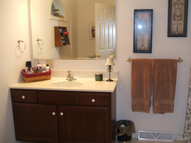 1240 Old Gate Road Northampton, PA 18067 - Photo 23 of 39 view 2 of Master bath