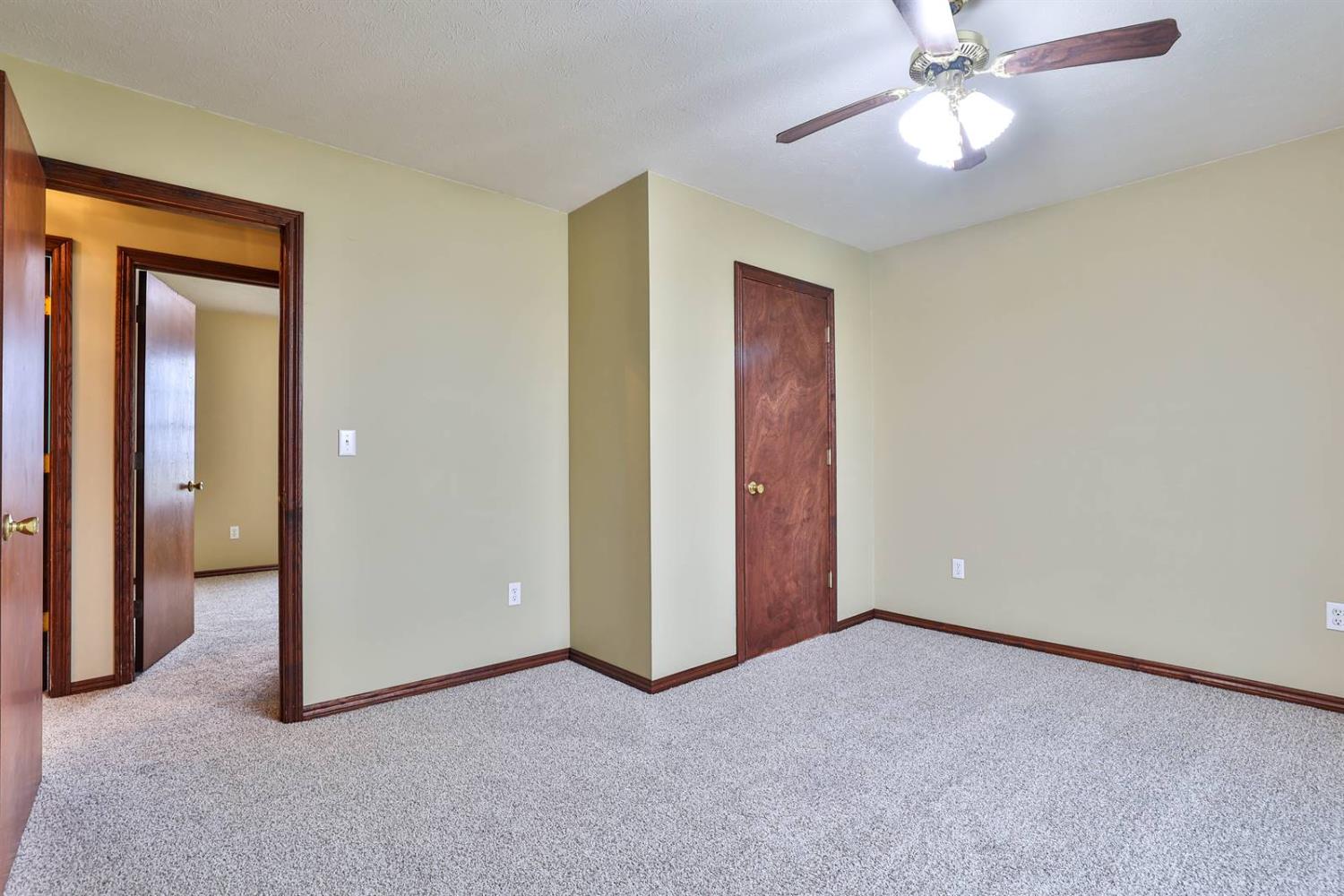 6216 Highway 50 Holton, IN 47023 - Photo 17 of 30