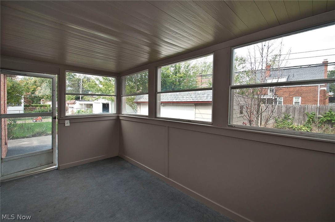 3627 Bainbridge Road Cleveland Heights, OH 44118 - Photo 18 of 21