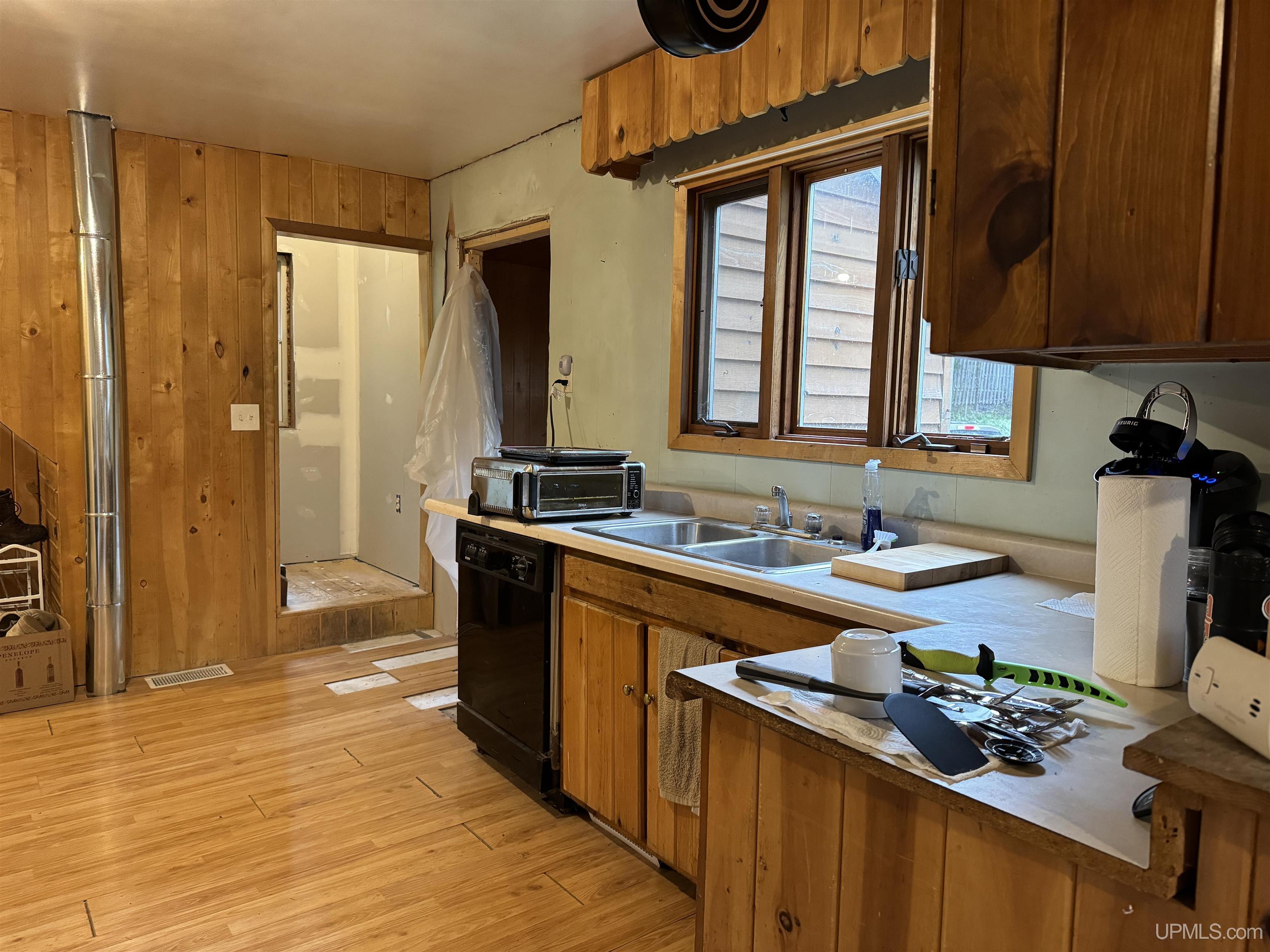 237 Cliff Street Mohawk, MI 49950 - Photo 6 of 40 Gallery Image 6