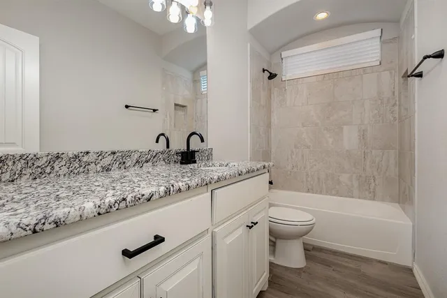 $395,000 | 928 Dove Cove, Argyle, TX 76226