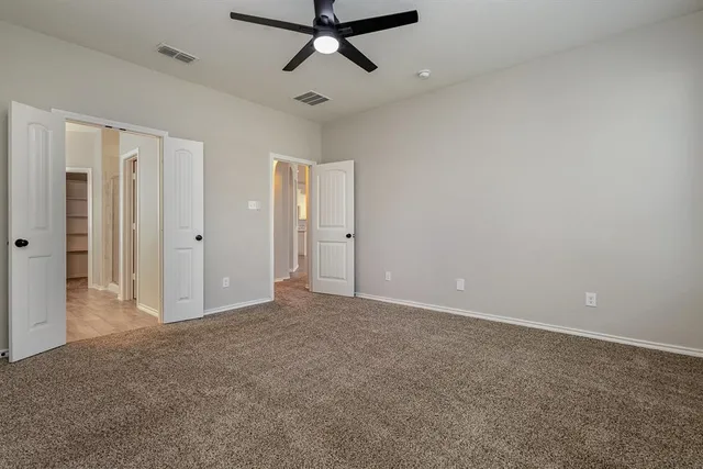 $395,000 | 928 Dove Cove, Argyle, TX 76226