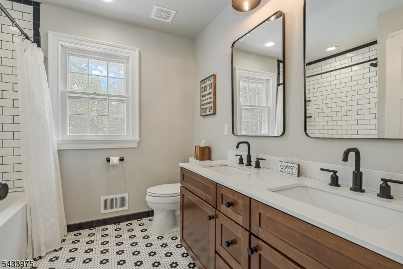 54 Dean Road Mendham, NJ 07945 - Photo 20 of 31