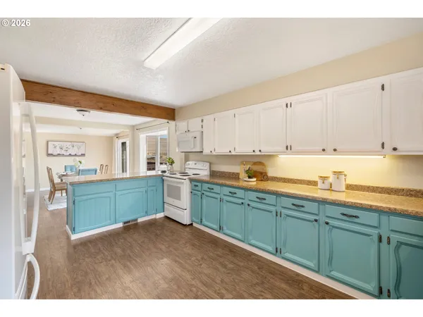 $735,000 | 73000 Gordon Rdg Road, Wasco, OR 97065