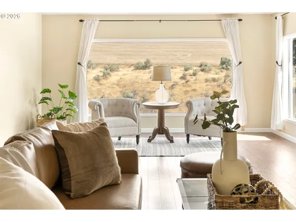 $735,000 | 73000 Gordon Rdg Road, Wasco, OR 97065