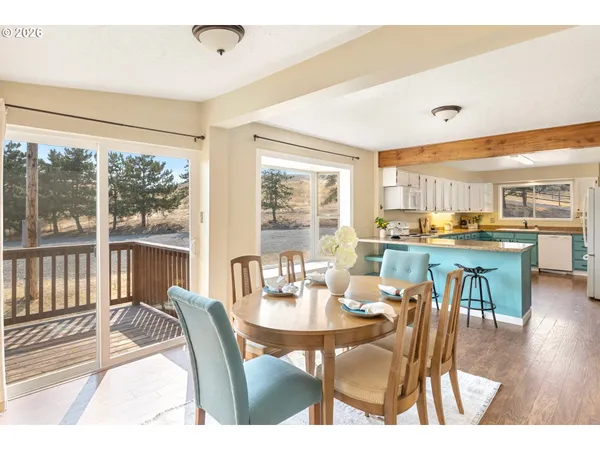 $735,000 | 73000 Gordon Rdg Road, Wasco, OR 97065