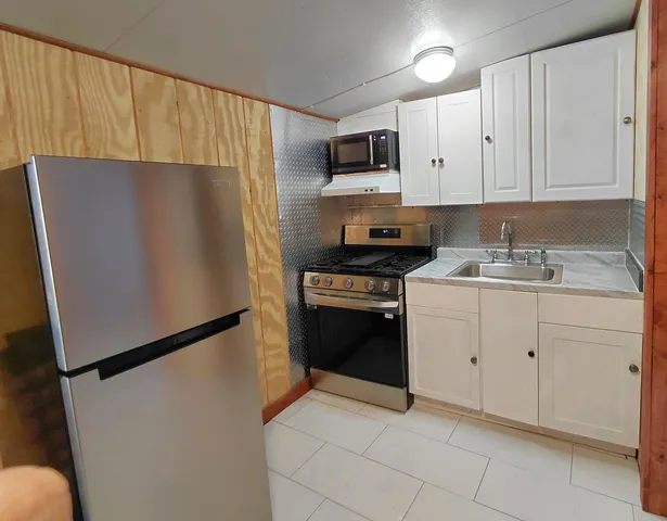 $1,400 | 3784 Northwest 28th Avenue, Okeechobee, FL 34972