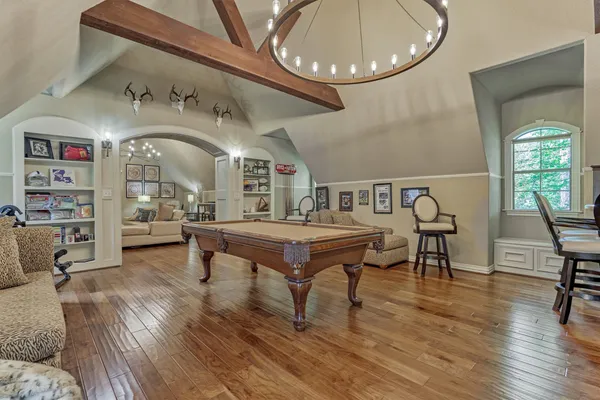 $1,299,900 | 106 Fairwater Drive, Montgomery, TX 77356