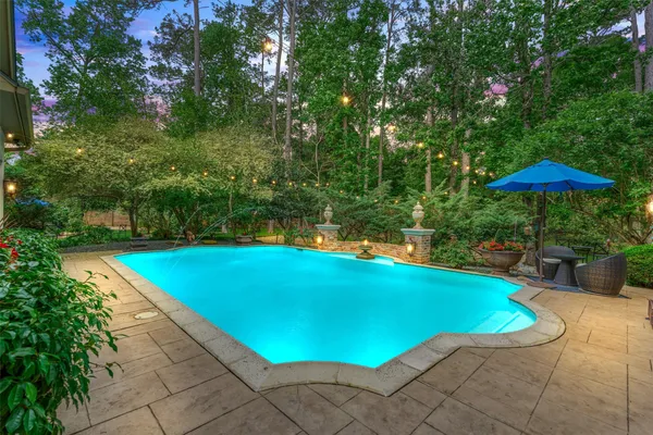 $1,299,900 | 106 Fairwater Drive, Montgomery, TX 77356