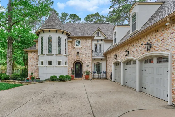 $1,299,900 | 106 Fairwater Drive, Montgomery, TX 77356