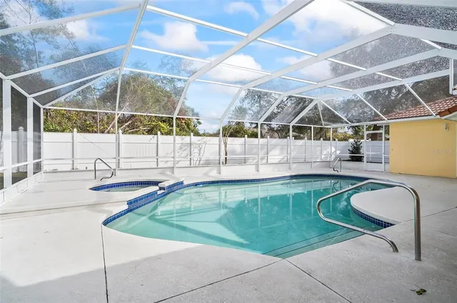 $2,850 | 43 Fallen Oak Lane, Palm Coast, FL 32137