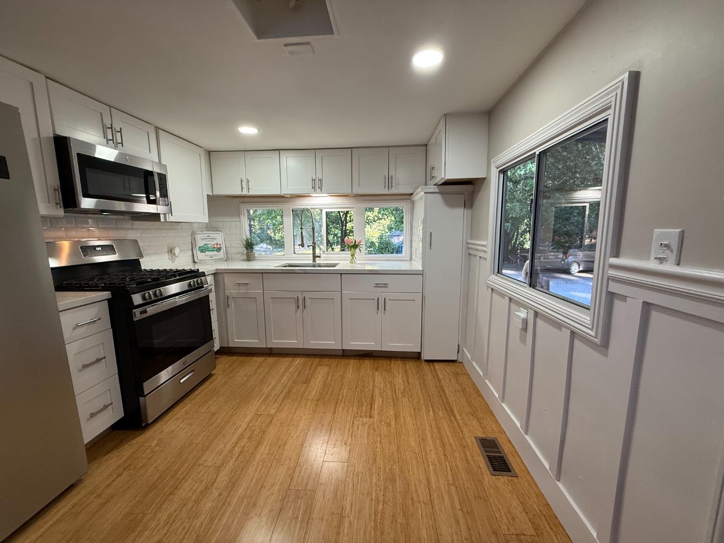 265 Brown Gables Road, Unit 10 Ben Lomond, CA 95005 - Photo 3 of 16