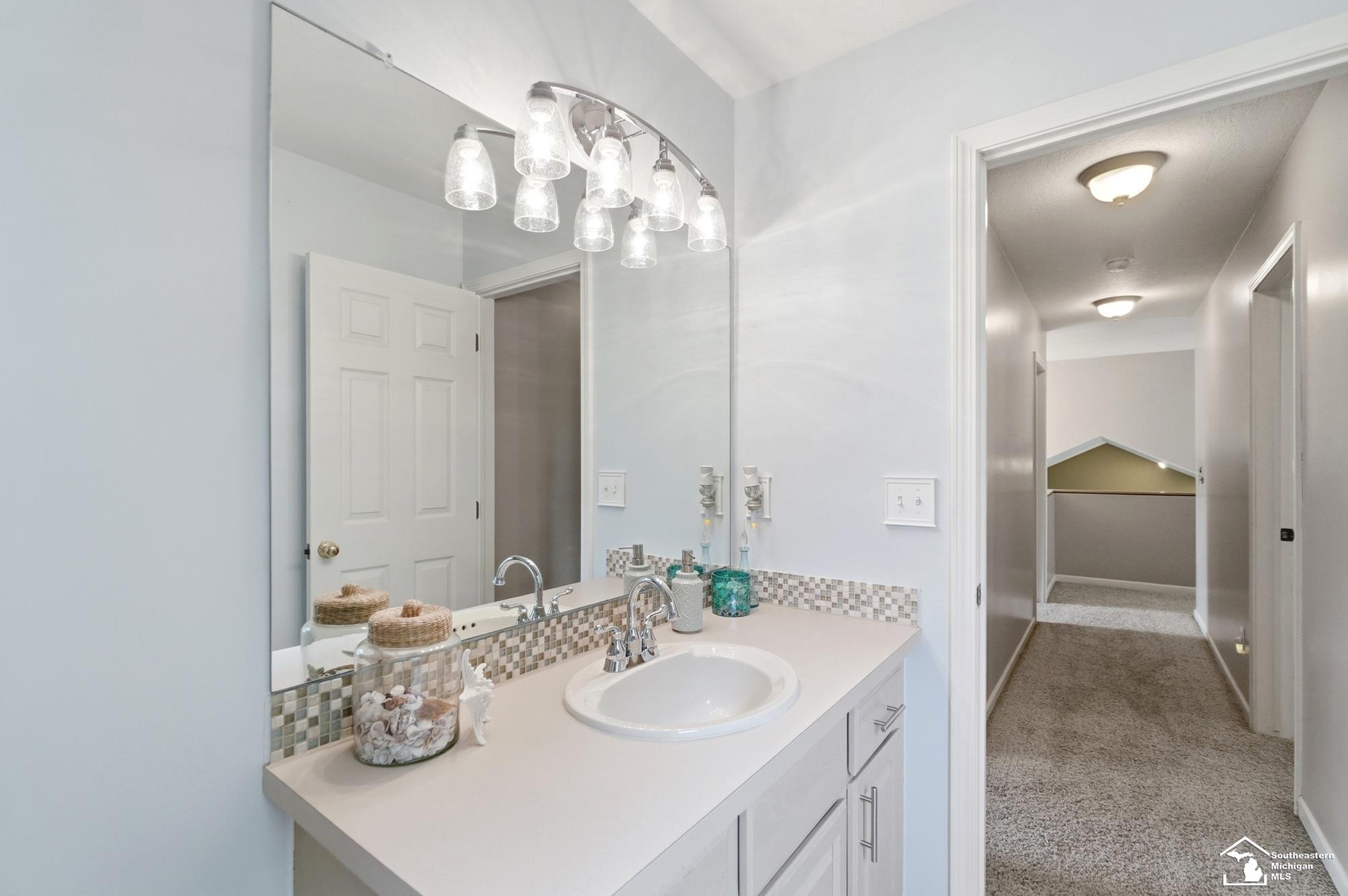 4548 Partridge Lane Newport, MI 48166 - Photo 27 of 62 50212421-b068c2be-8e22-4c9d-9757-0074252dc241.JPG