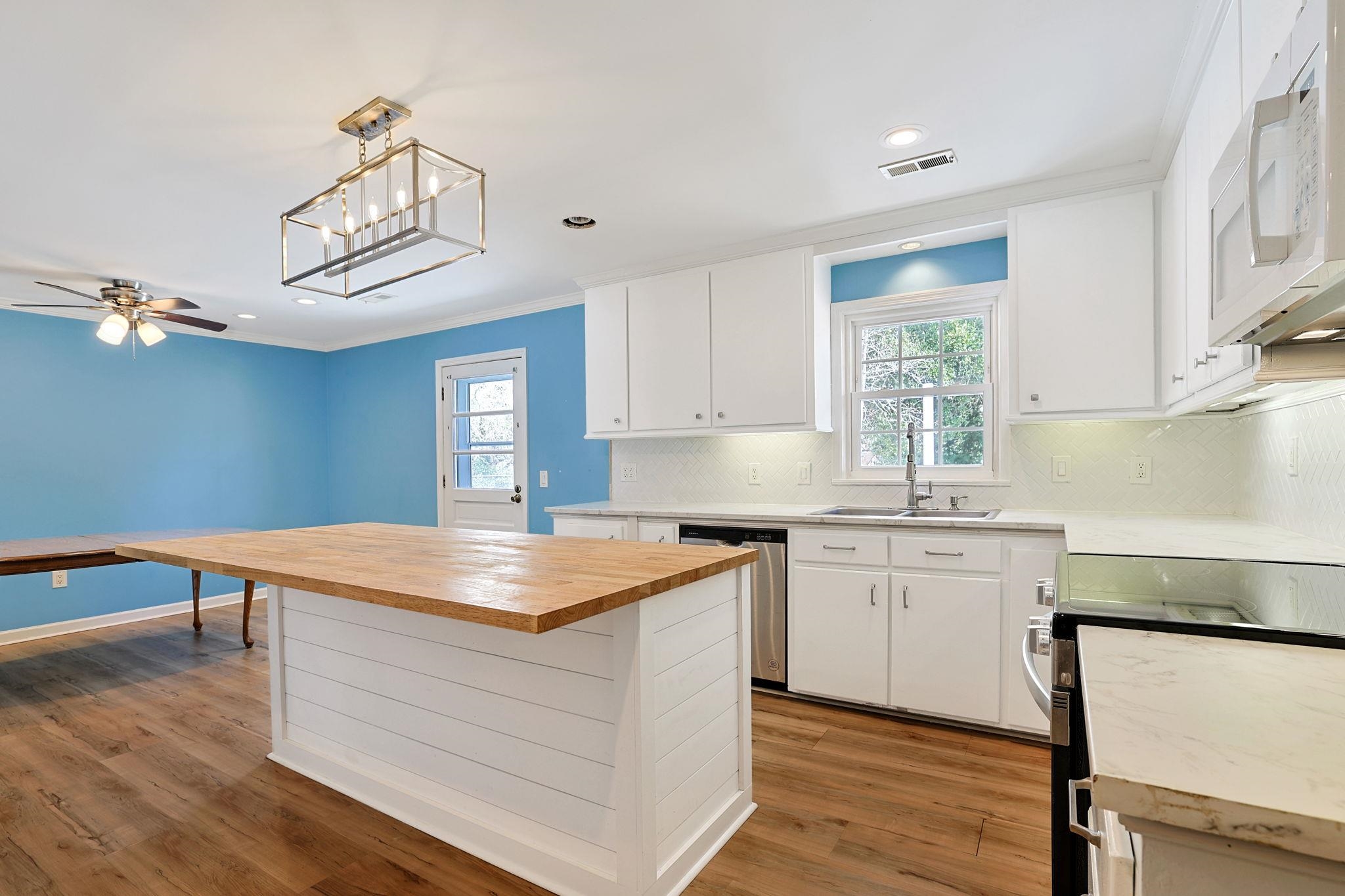 640 Belair Avenue Murrells Inlet, SC 29576 - Photo 13 of 50