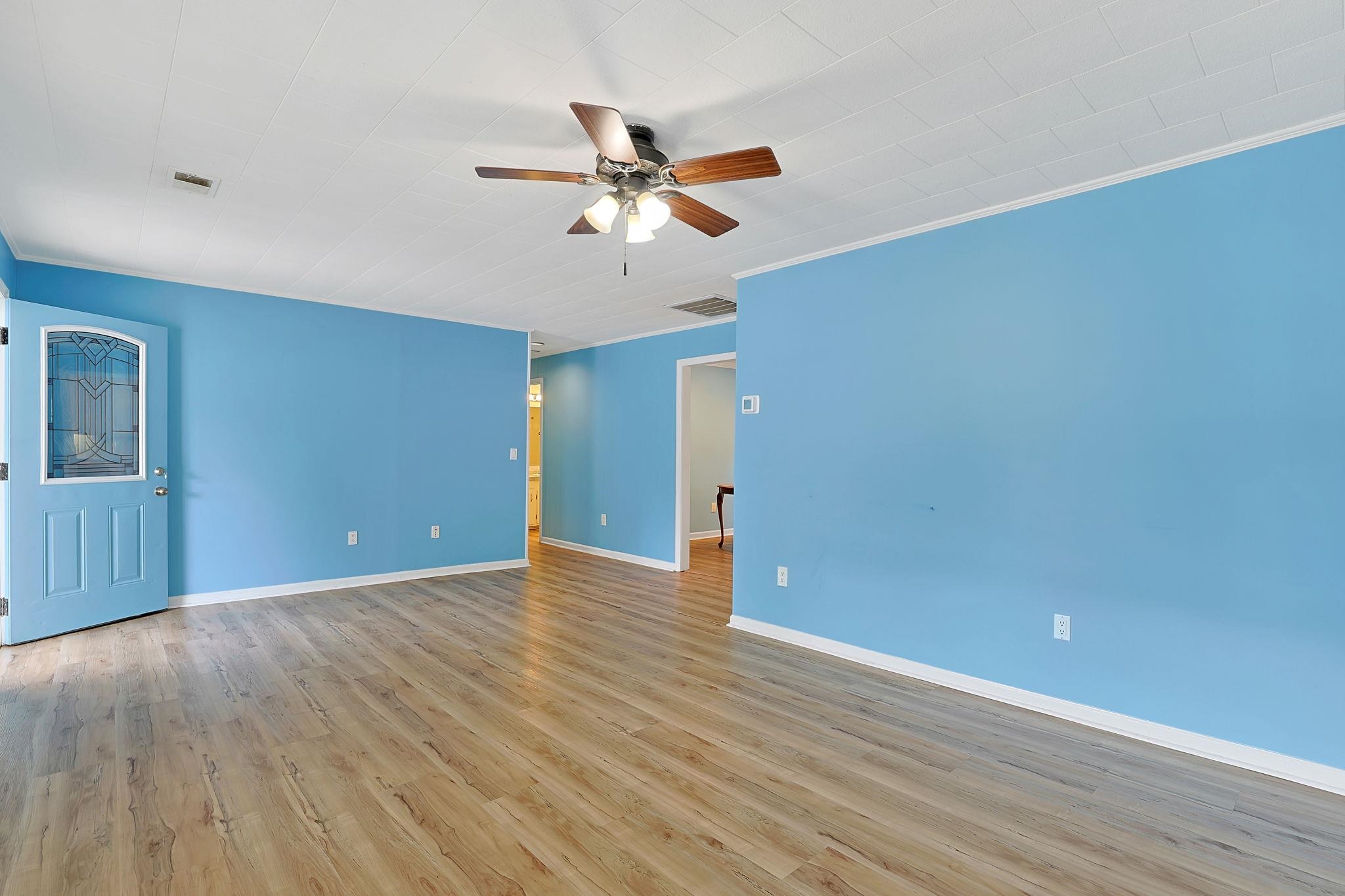 640 Belair Avenue Murrells Inlet, SC 29576 - Photo 5 of 50