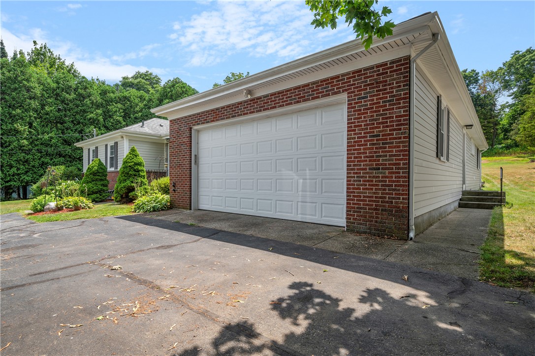78 Old River Road Lincoln, RI 02865 - Photo 3 of 41