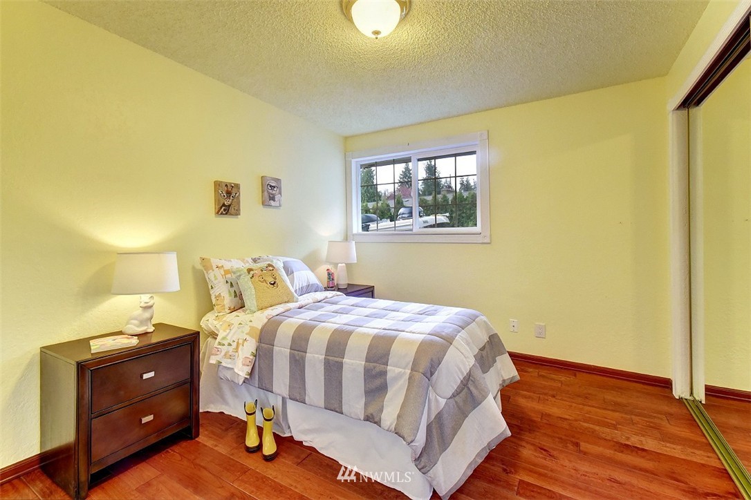 7414 181st Place Southwest Edmonds, WA 98026 - Photo 12 of 20 Gallery Image 12