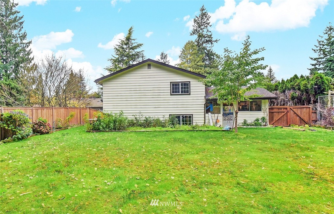 7414 181st Place Southwest Edmonds, WA 98026 - Photo 18 of 20 Gallery Image 18