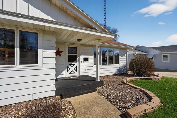 $295,900 | 2507 16th Street, Monroe, WI 53566