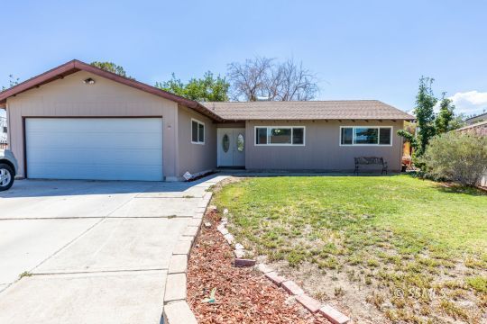 1113 Krista Court Ridgecrest, CA 93555 - Photo 1 of 33