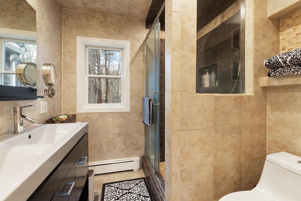 860 Main Street Lynnfield, MA 01940 - Photo 22 of 34