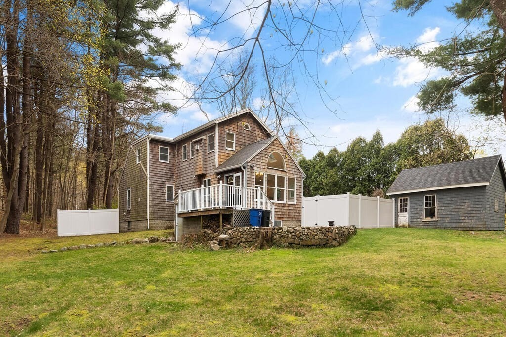 860 Main Street Lynnfield, MA 01940 - Photo 26 of 34
