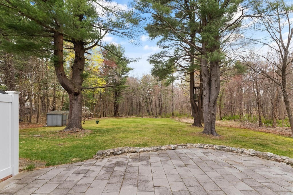 860 Main Street Lynnfield, MA 01940 - Photo 28 of 34