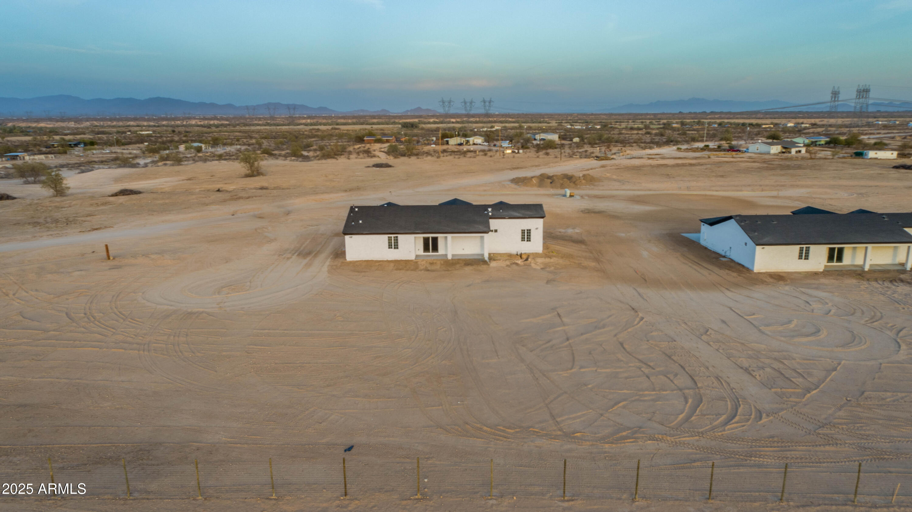 2103 Hassayampa Road Tonopah, AZ 85354 - Photo 10 of 37 a view of an ocean