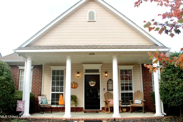 $325,000 | 4472 Stone Cross Drive, Olive Branch, MS 38654