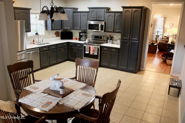 $325,000 | 4472 Stone Cross Drive, Olive Branch, MS 38654