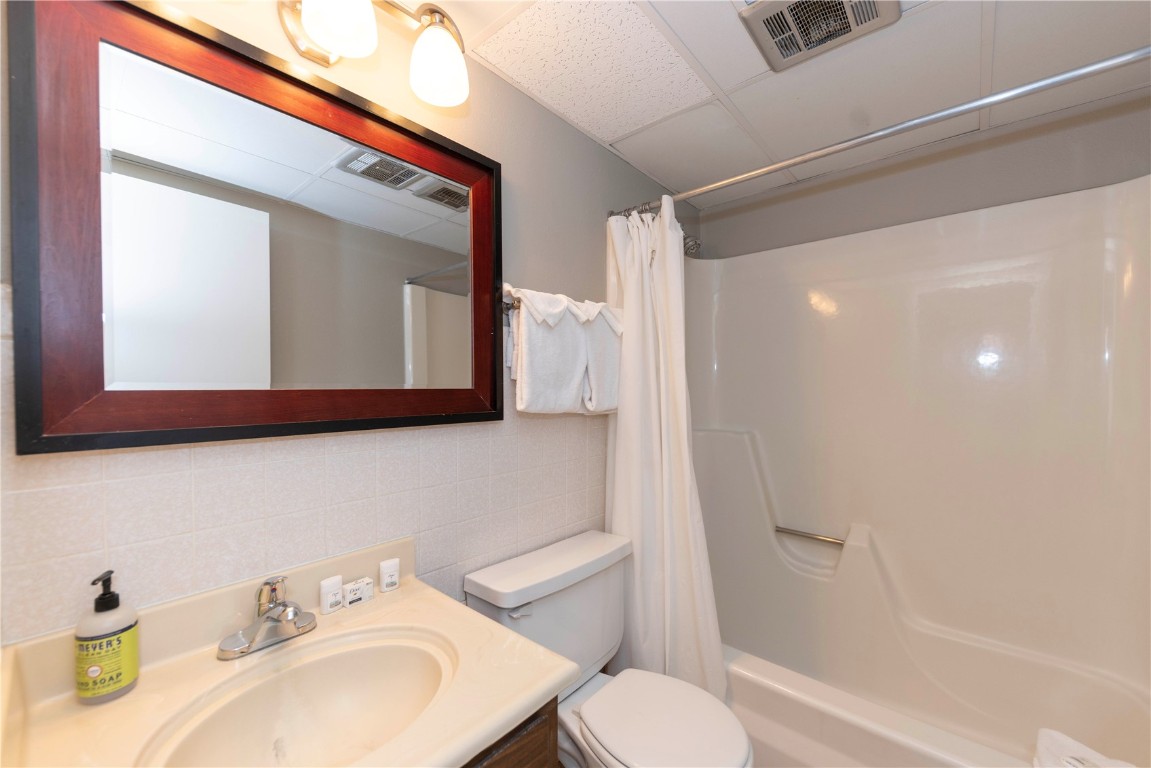 1493 East Keystone Road, Unit 2957 Keystone, CO 80435 - Photo 17 of 28 Primary En-suite Bathroom