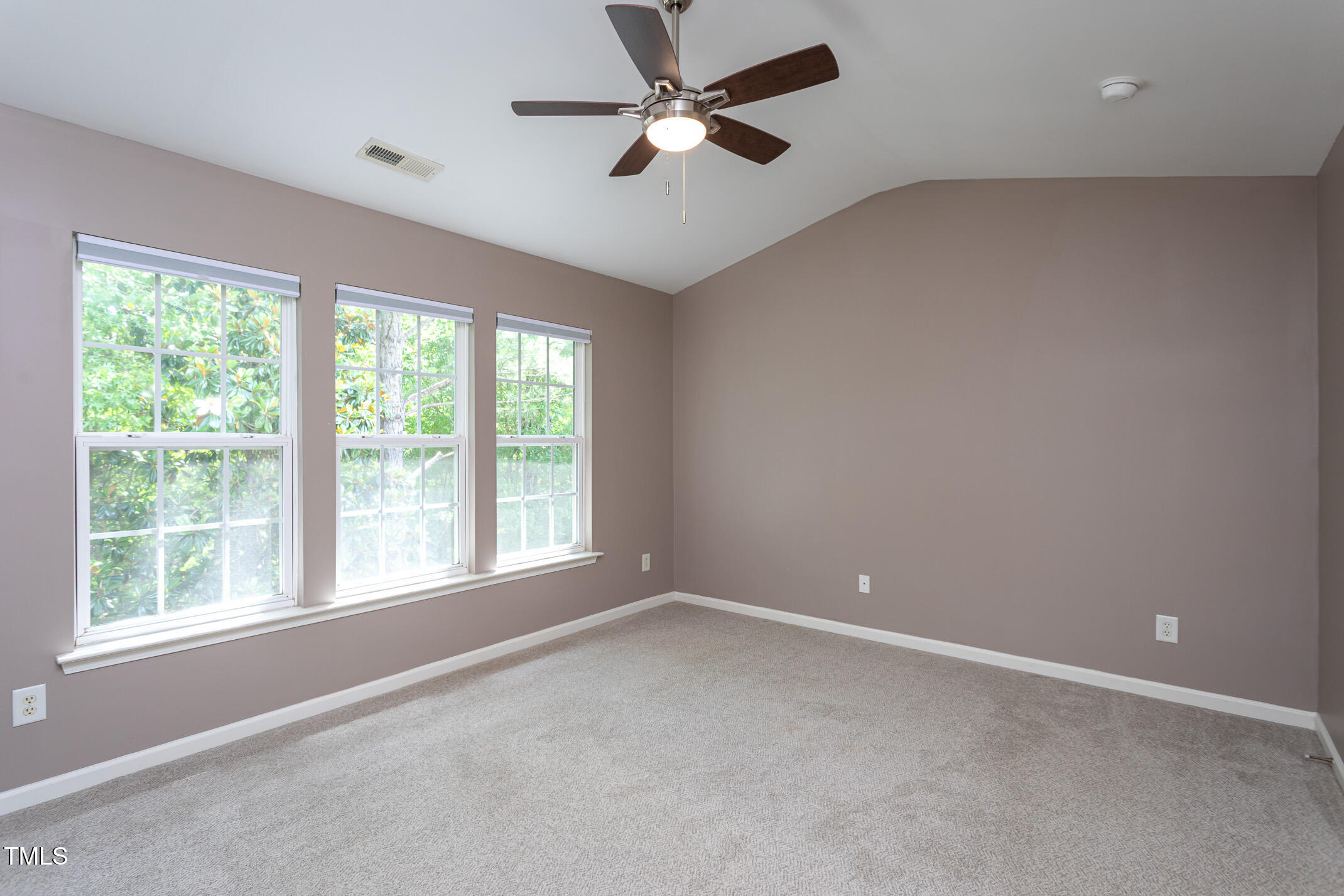 7244 Galon Glen Road Raleigh, NC 27613 - Photo 23 of 38 Third Level: Owner's Suite