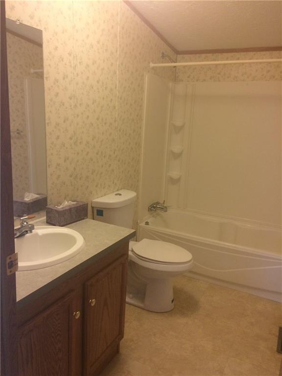 71 Harrison Road Lincoln, PA 15037 - Photo 10 of 10 Bathroom 2