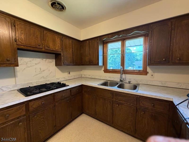 830 2nd Street, Unit 830 Dunellen, NJ 08812 - Photo 17 of 30