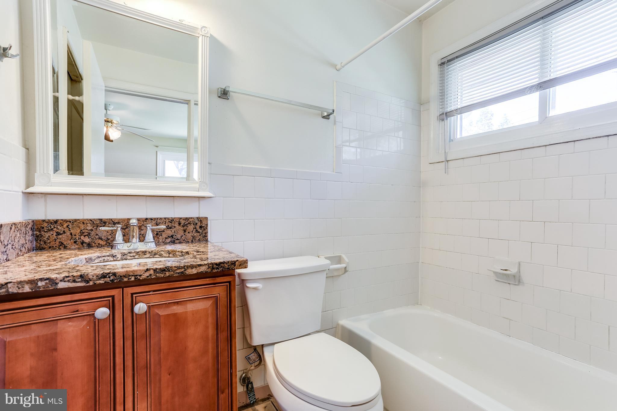 4243 Powder Mill Road Beltsville, MD 20705 - Photo 14 of 30 Bath