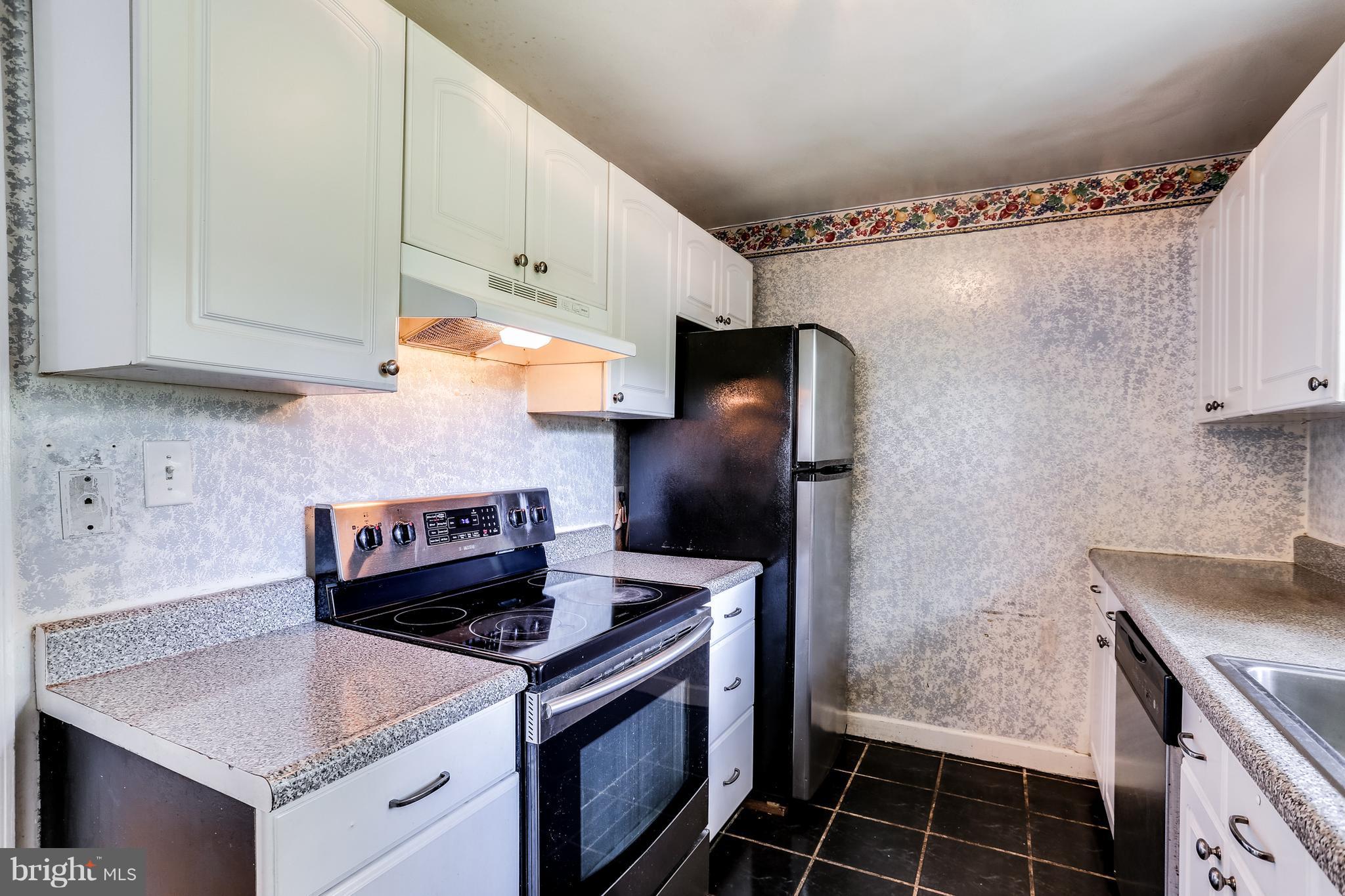 4243 Powder Mill Road Beltsville, MD 20705 - Photo 4 of 30 Kitchen