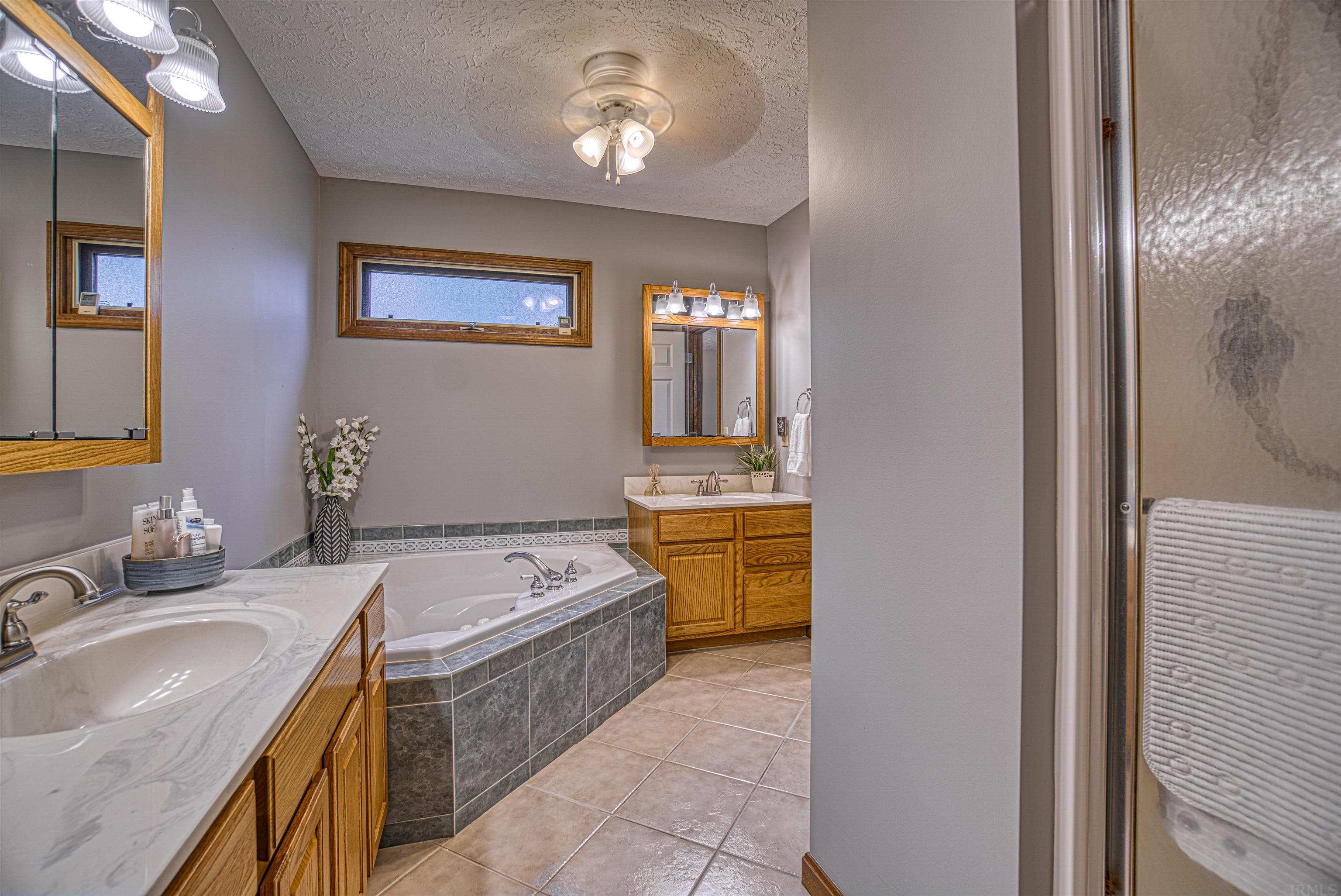 5695 Schneider Road Newburgh, IN 47630 - Photo 16 of 36 Gallery Image 16