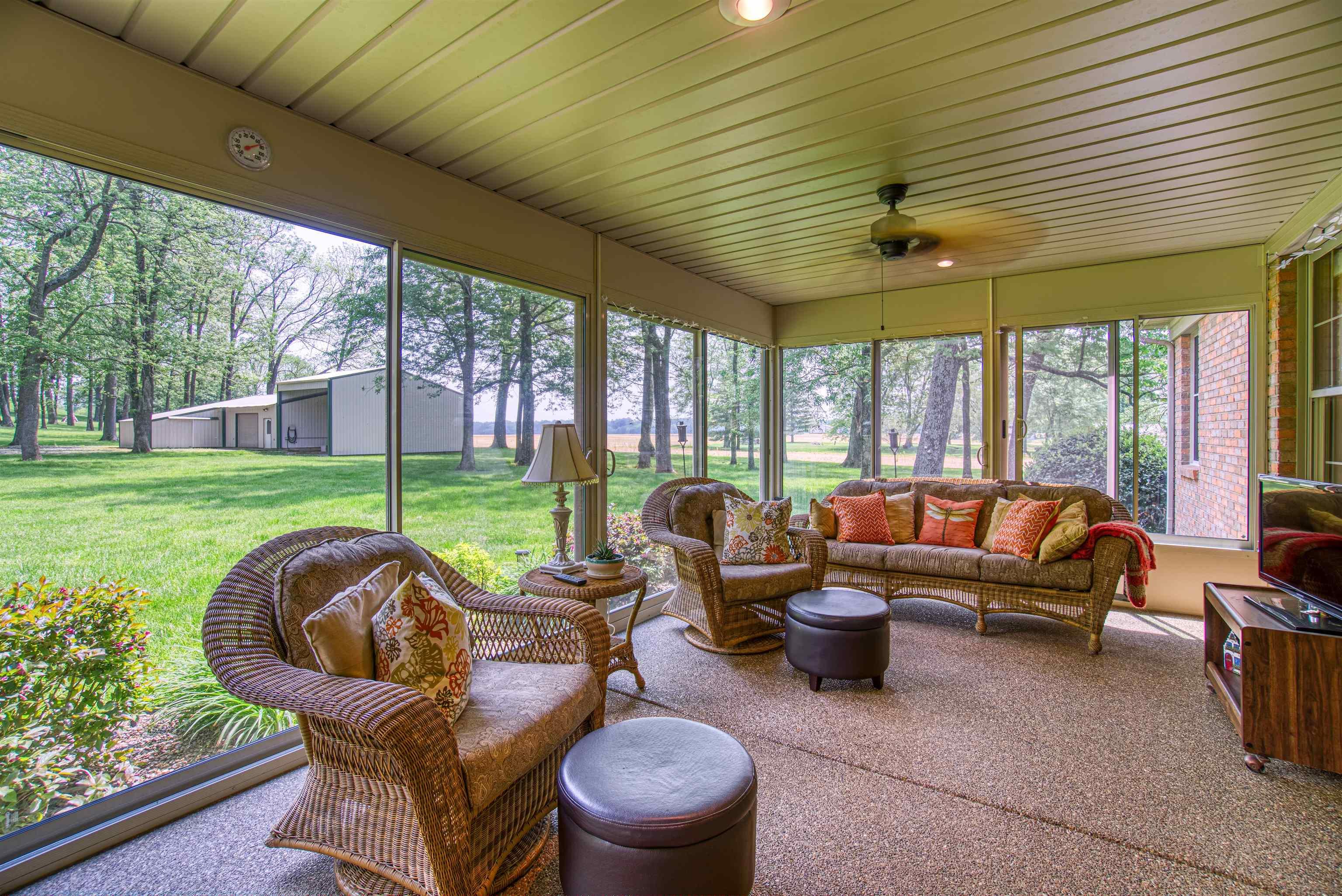 5695 Schneider Road Newburgh, IN 47630 - Photo 26 of 36 Gallery Image 26