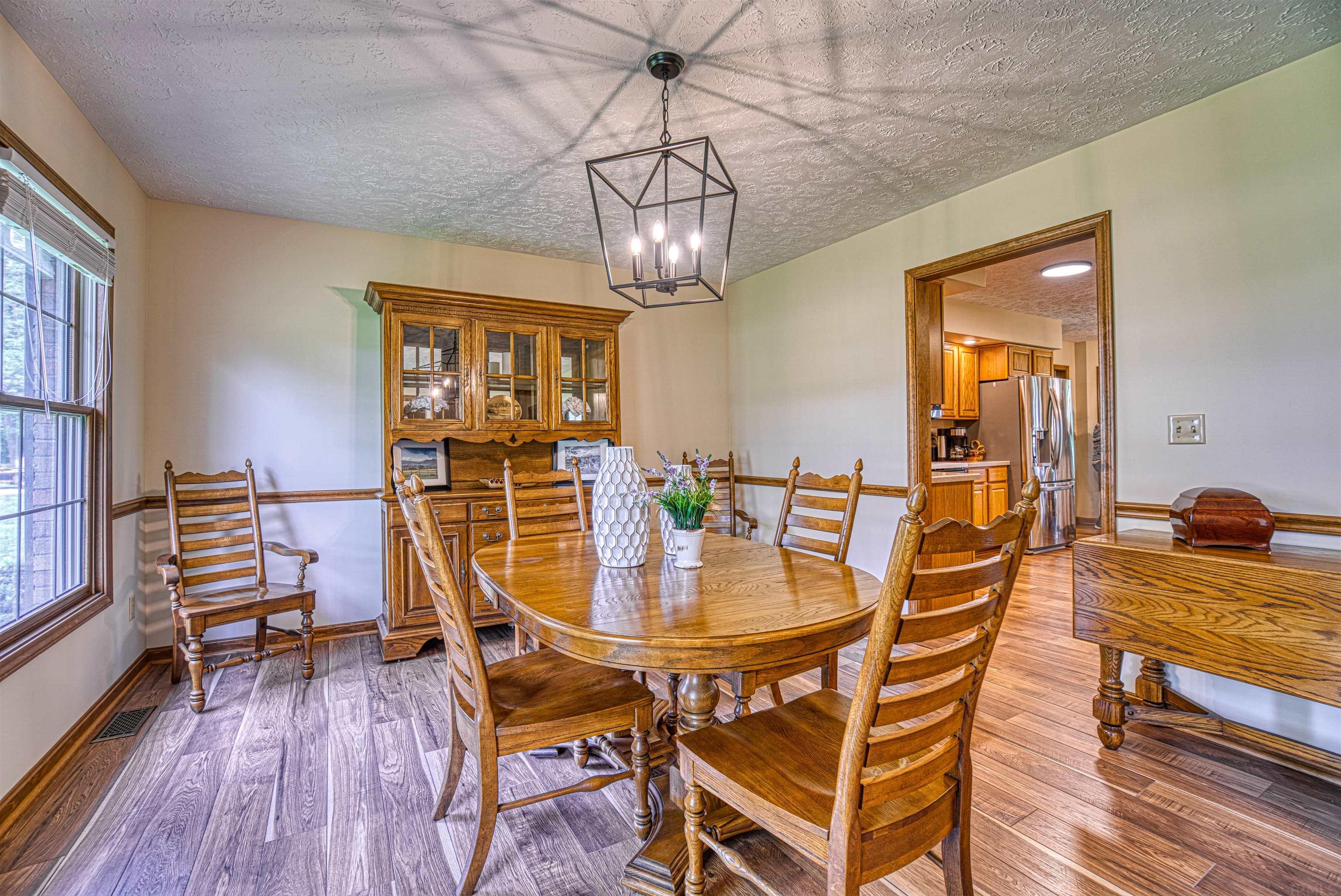5695 Schneider Road Newburgh, IN 47630 - Photo 5 of 36 Gallery Image 5