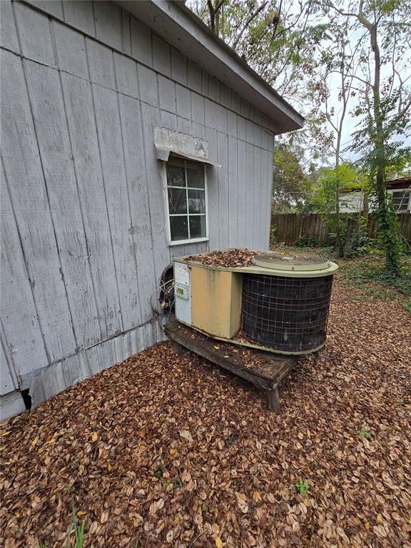 103 Southwest 3rd Street Webster, FL 33597 - Photo 4 of 5