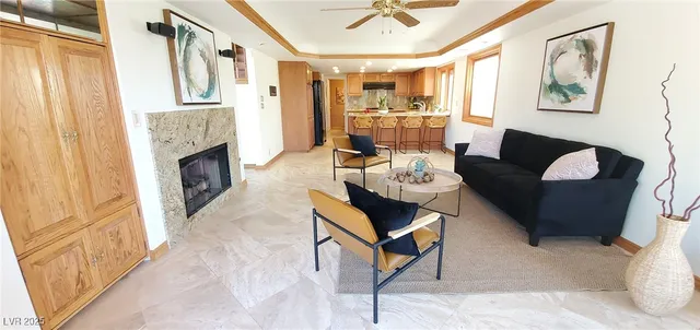 $1,330,000 | 3141 West Waterside Circle, Las Vegas, NV 89117