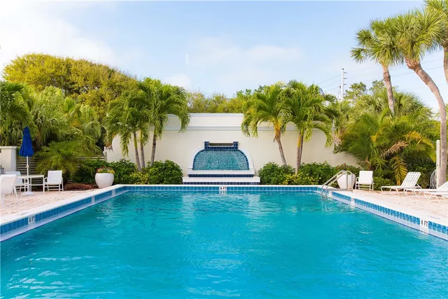 $599,900 | 8421 Sabal Palm Court, Unit 8421, Vero Beach, FL 32963