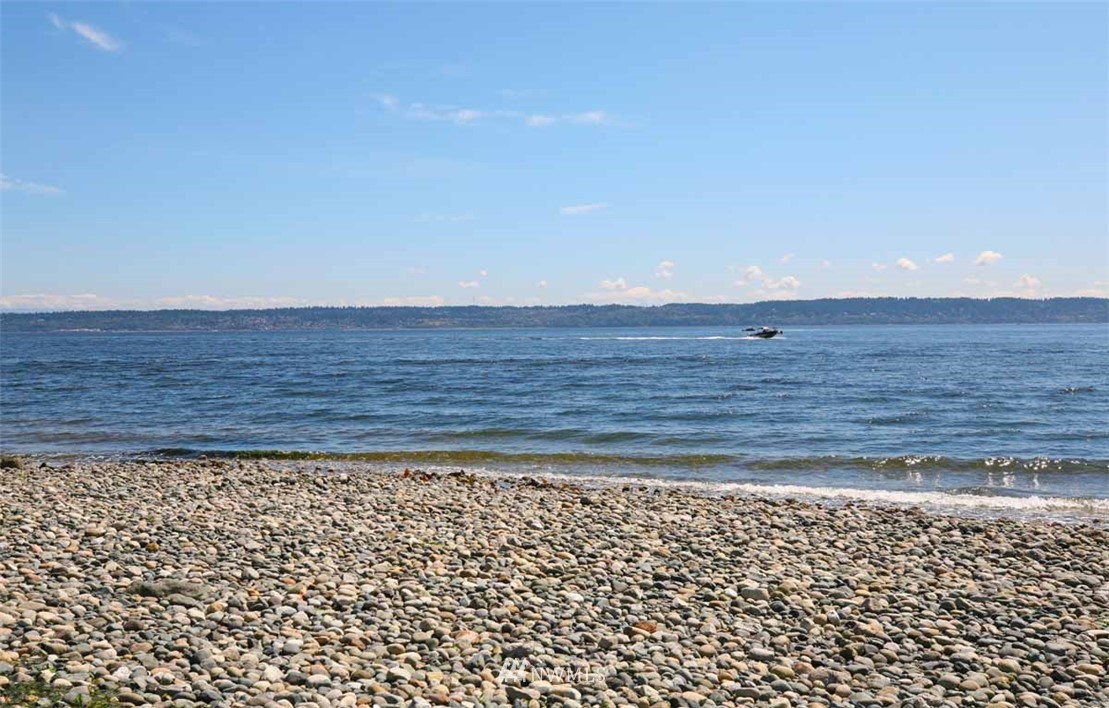 -xxx President Point Road Northeast Kingston, WA 98346 - Photo 16 of 19 Gallery Image 16