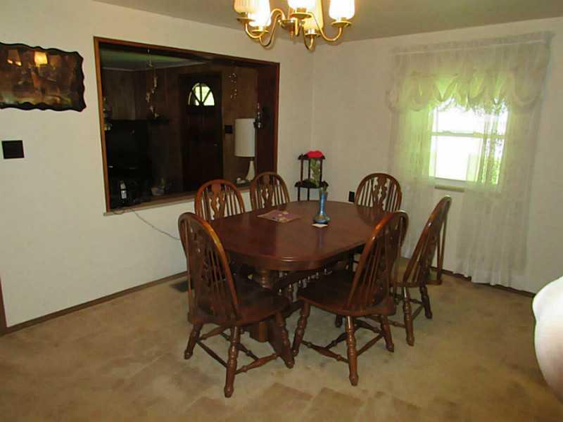 1445 Ridge Road Apollo, PA 15613 - Photo 6 of 19 Dining Room.