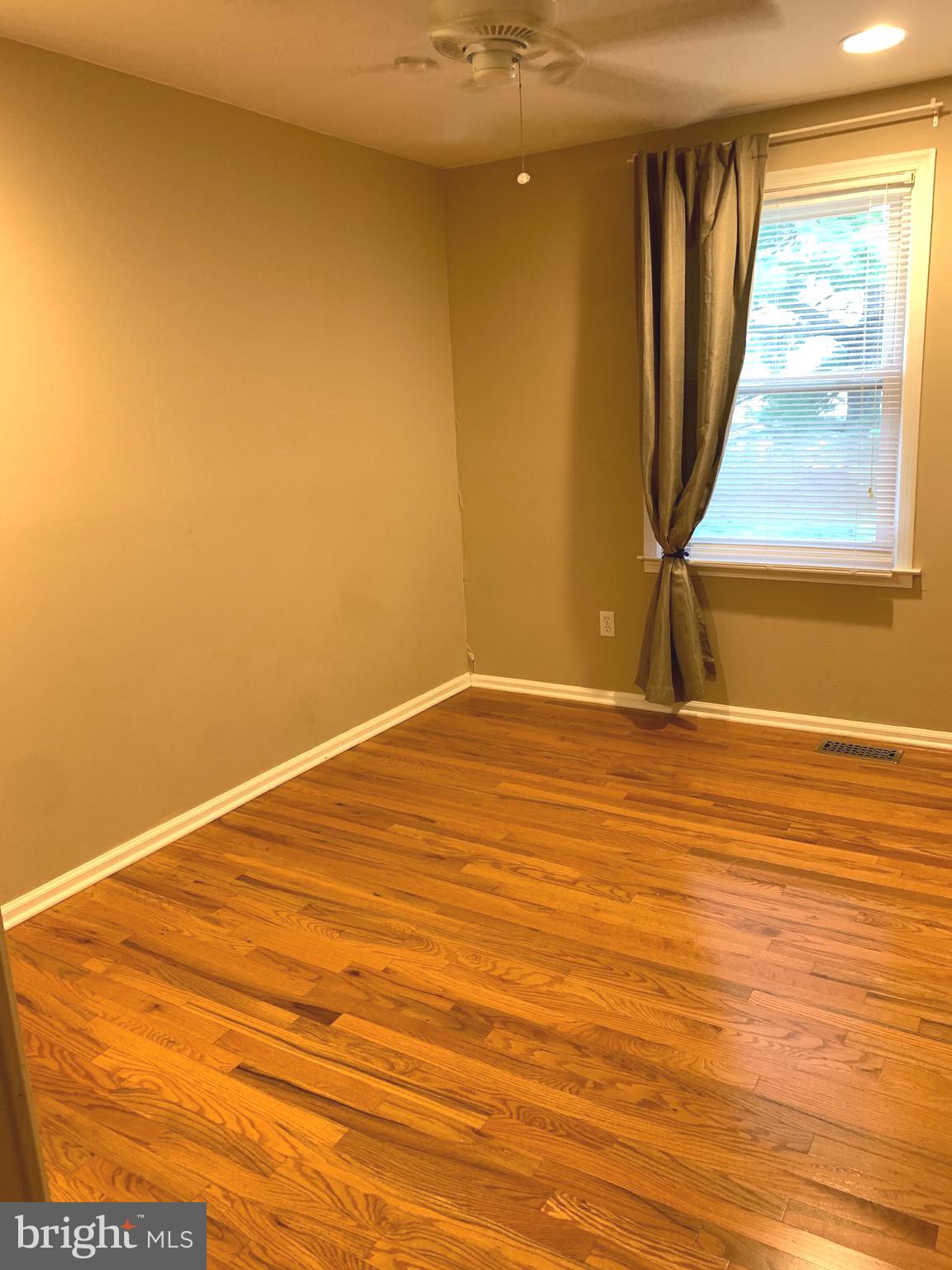 14 Duchess Court Rosedale, MD 21237 - Photo 11 of 27